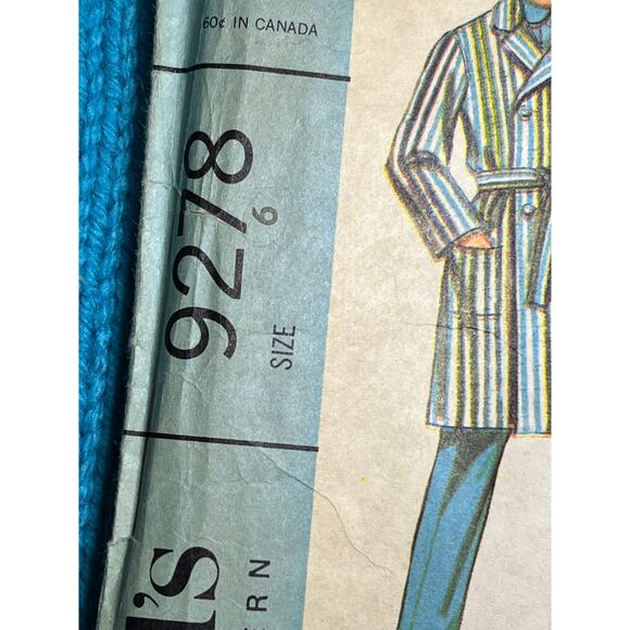 McCalls 9278 Sewing pattern kids pajamas robe size 6 - Picture 2 of 7